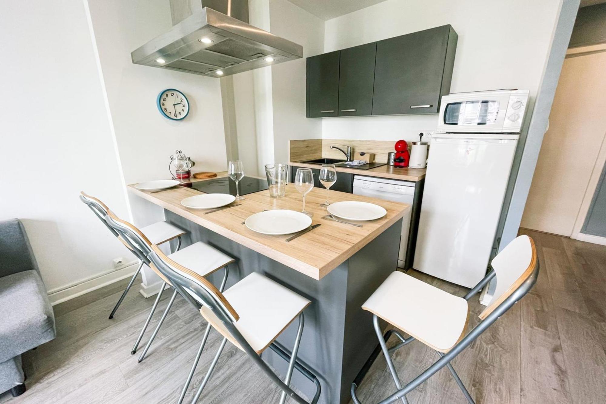 #D5 Blue Lagoon T3 Sleeps 6 Caserne De Bonne Grenoble Extérieur photo